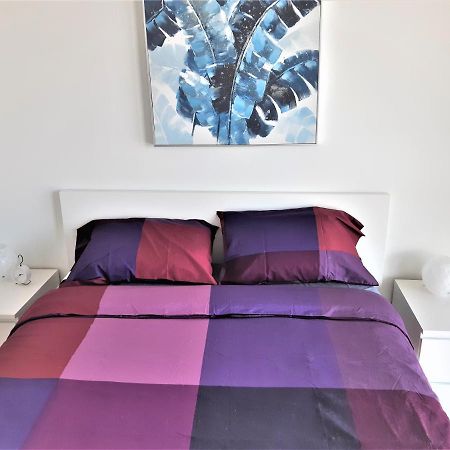 Luxury skyline condo in downtown FREE 24/7 parking Winnipeg Zewnętrze zdjęcie