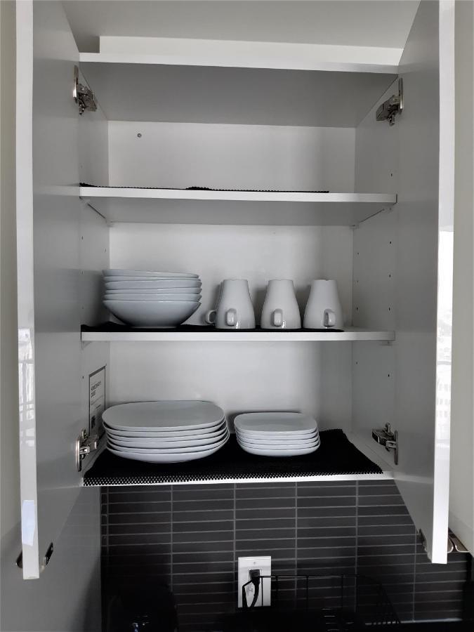 Luxury skyline condo in downtown FREE 24/7 parking Winnipeg Zewnętrze zdjęcie